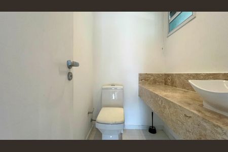 Apartamento à venda com 205m², 3 quartos e 2 vagasLavabo