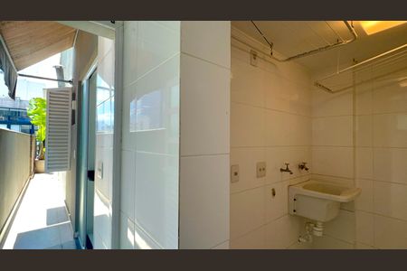 Apartamento à venda com 205m², 3 quartos e 2 vagasÁrea de Serviço