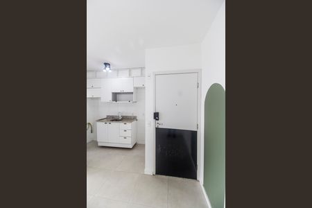 Sala de apartamento para alugar com 2 quartos, 45m² em Jardim Copiuva, Carapicuíba