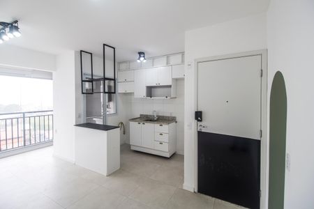 Sala de apartamento para alugar com 2 quartos, 45m² em Jardim Copiuva, Carapicuíba