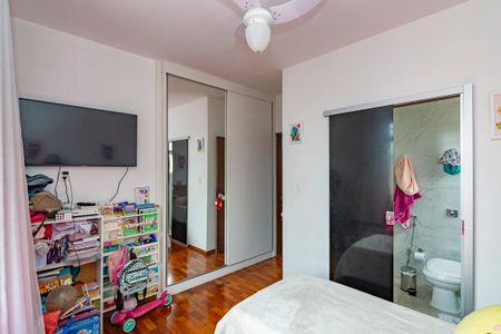 Apartamento à venda com 79m², 3 quartos e 2 vagasSuíte