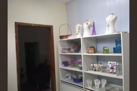 Casa à venda com 4 quartos, 140m² em Indianópolis, São Paulo