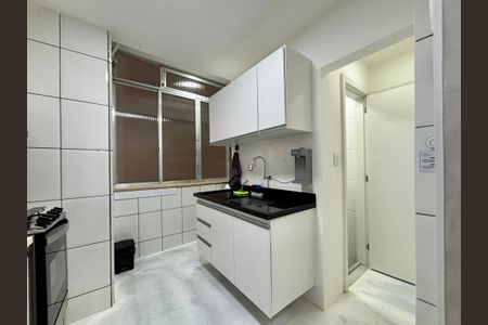 Apartamento à venda com 75m², 2 quartos e sem vagaCozinha