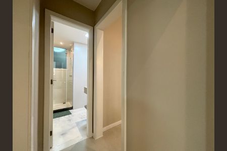 Apartamento à venda com 75m², 2 quartos e sem vagaCorredor