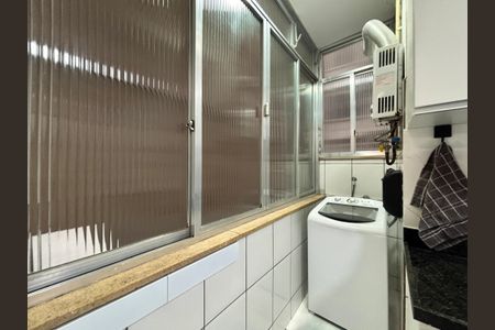 Apartamento à venda com 75m², 2 quartos e sem vagaÁrea de serviço 