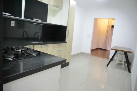 Casa de condomínio para alugar com 110m², 3 quartos e 2 vagasCozinha 