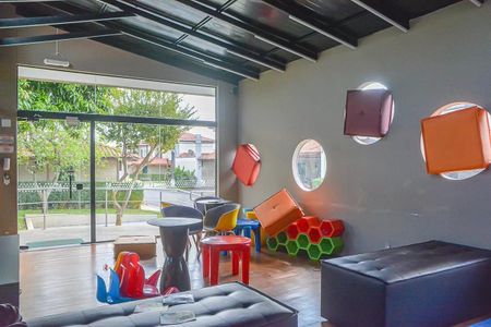 Casa de condomínio para alugar com 110m², 3 quartos e 2 vagasÁrea comum - Brinquedoteca