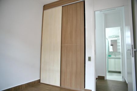 Casa de condomínio para alugar com 110m², 3 quartos e 2 vagasQuarto 2 