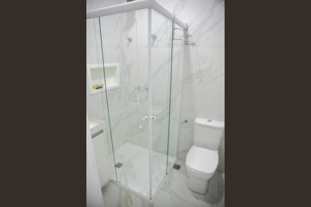 Casa de condomínio para alugar com 110m², 3 quartos e 2 vagasBanheira da Suíte