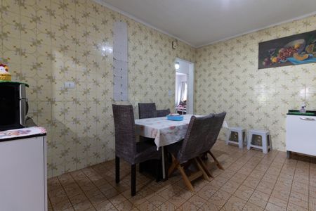 Casa à venda com 118m², 3 quartos e 3 vagasCozinha 