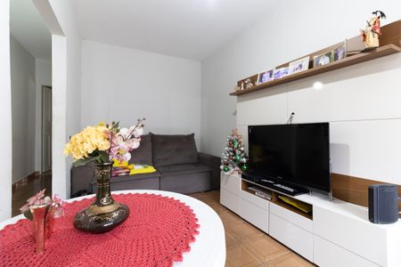 Casa à venda com 118m², 3 quartos e 3 vagasSala