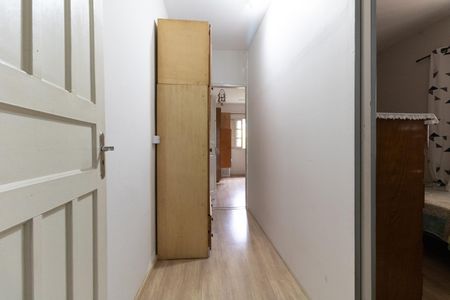 Casa à venda com 118m², 3 quartos e 3 vagasCorredor