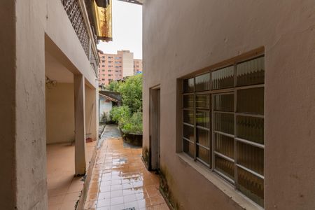 Casa à venda com 118m², 3 quartos e 3 vagasCorredor
