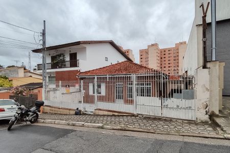Casa à venda com 118m², 3 quartos e 3 vagasFachada