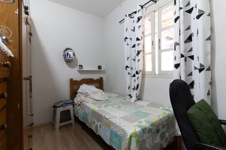 Casa à venda com 118m², 3 quartos e 3 vagasQuarto 2