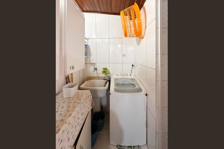 Casa à venda com 139m², 3 quartos e 2 vagasÁrea de Serviço