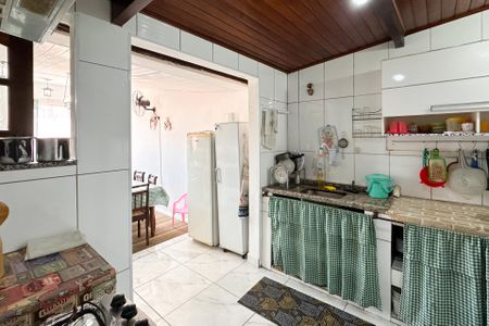 Casa à venda com 139m², 3 quartos e 2 vagasCozinha 1
