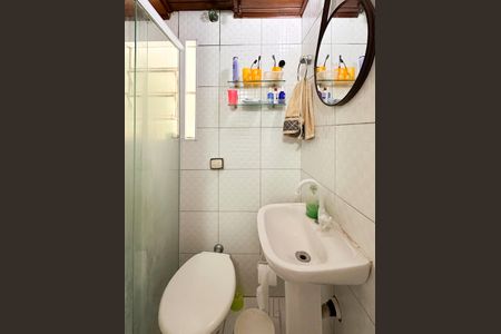 Casa à venda com 139m², 3 quartos e 2 vagasBanheiro Social