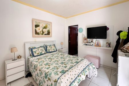 Casa à venda com 139m², 3 quartos e 2 vagasQuarto 2