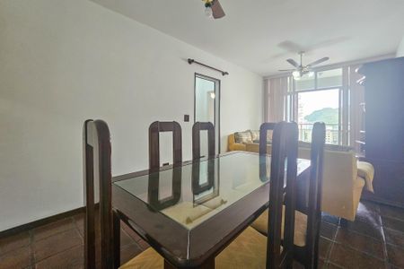 Sala de apartamento para alugar com 2 quartos, 90m² em Centro, Guarujá