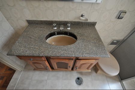 Casa à venda com 250m², 2 quartos e sem vagaBanheiro 1