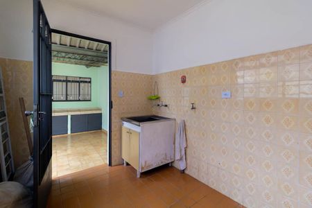 Casa para alugar com 350m², 2 quartos e 2 vagasÁrea de Serviço