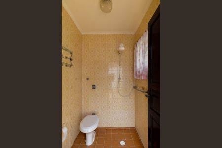 Casa para alugar com 350m², 2 quartos e 2 vagasBanheiro de Serviço