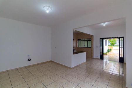 Casa para alugar com 350m², 2 quartos e 2 vagasSala/Cozinha