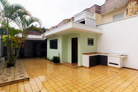 Casa para alugar com 350m², 2 quartos e 2 vagasQuintal