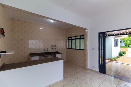 Casa para alugar com 350m², 2 quartos e 2 vagasSala/Cozinha