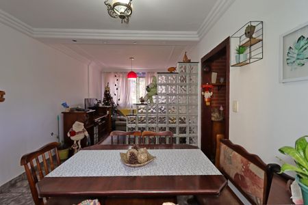 Apartamento à venda com 95m², 3 quartos e 1 vagaSala de Jantar