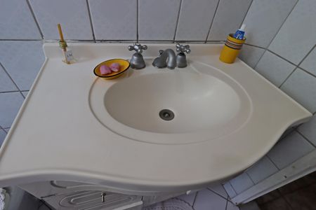 Apartamento à venda com 95m², 3 quartos e 1 vagaBanheiro - Pia