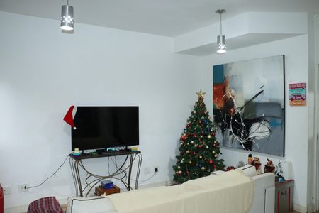 Casa de Condomínio para alugar com 3 quartos, 89m² em Paisagem Renoir, Cotia