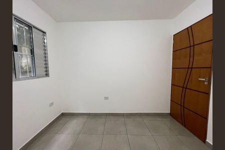 Quarto 1 de casa para alugar com 1 quarto, 40m² em Jardim das Esmeraldas, São Paulo