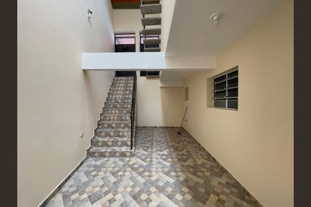 Casa para alugar com 45m², 1 quarto e sem vaga Casa para alugar com 45m², 1 quarto e sem vagaQuintal