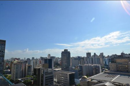 Apartamento à venda com 69m², 2 quartos e 2 vagasVista