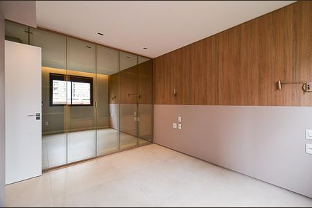 Suíte de apartamento à venda com 2 quartos, 69m² em Lourdes, Belo Horizonte