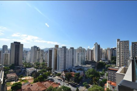 Apartamento à venda com 69m², 2 quartos e 2 vagasVista