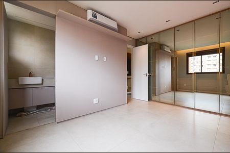 Apartamento à venda com 69m², 2 quartos e 2 vagasSuíte