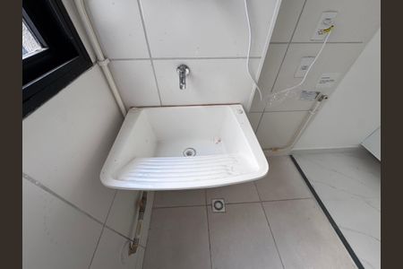 Apartamento para alugar com 45m², 2 quartos e sem vaga Apartamento para alugar com 45m², 2 quartos e sem vagaCozinha e Área de Serviço
