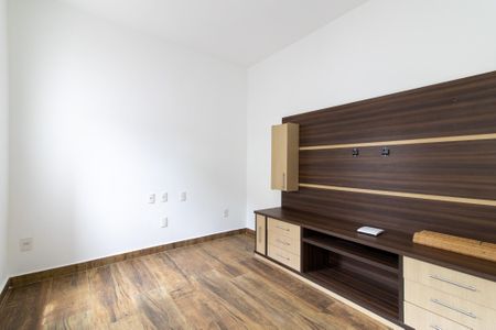 Casa de condomínio para alugar com 258m², 3 quartos e 4 vagasSala de TV