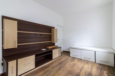 Casa de condomínio para alugar com 258m², 3 quartos e 4 vagasSala de TV