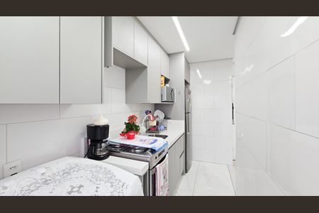 Apartamento para alugar com 42m², 2 quartos e 1 vaga Apartamento para alugar com 42m², 2 quartos e 1 vagaCozinha e área de serviço