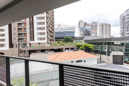 Varanda de kitnet/studio à venda com 1 quarto, 27m² em Jardim das Acacias, São Paulo