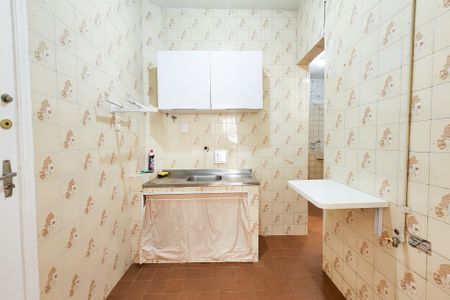 Apartamento à venda com 64m², 2 quartos e sem vaga Apartamento à venda com 64m², 2 quartos e sem vagaCozinha