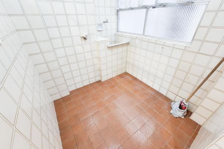 Apartamento à venda com 64m², 2 quartos e sem vaga Apartamento à venda com 64m², 2 quartos e sem vagaÁrea de Serviço