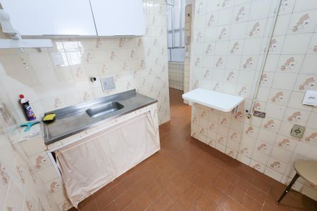 Apartamento à venda com 64m², 2 quartos e sem vaga Apartamento à venda com 64m², 2 quartos e sem vagaCozinha