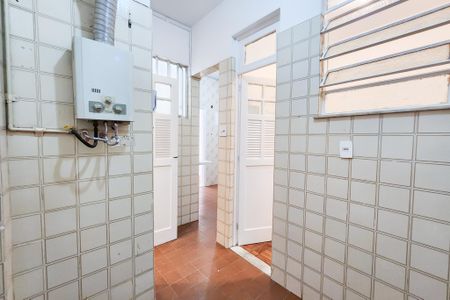 Apartamento à venda com 64m², 2 quartos e sem vaga Apartamento à venda com 64m², 2 quartos e sem vagaÁrea de Serviço