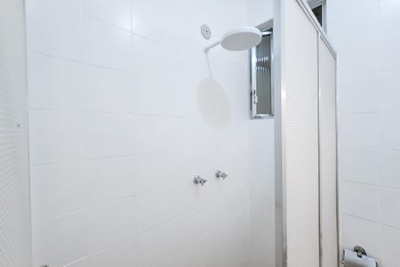 Apartamento à venda com 64m², 2 quartos e sem vaga Apartamento à venda com 64m², 2 quartos e sem vagaBanheiro