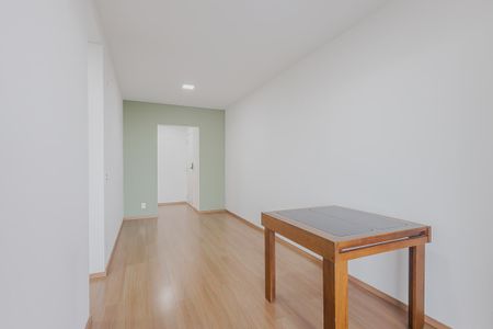 Sala de apartamento para alugar com 2 quartos, 70m² em Sumarezinho, São Paulo
